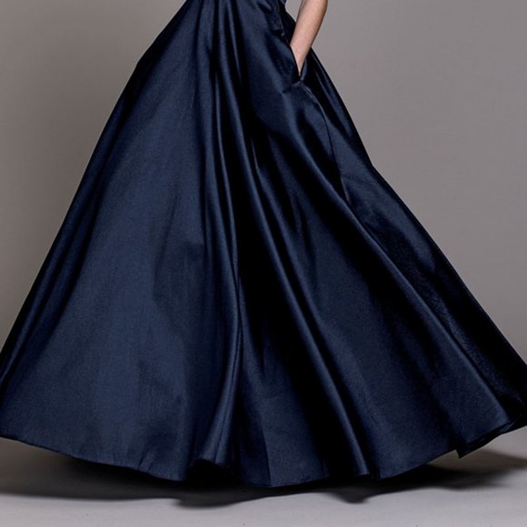 Navy Sleeveless Bridesmaid Long Dress - Picture 8 of 9